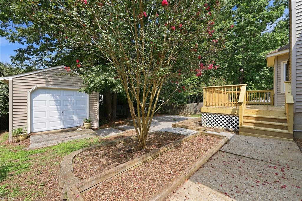 847 Weyanoke Ln Property Photo 33