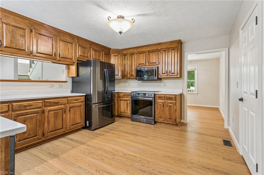 208 Silver Fox Trce Property Photo 24