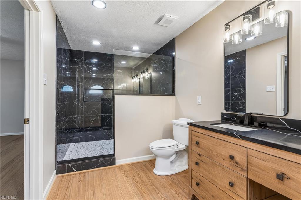 208 Silver Fox Trce Property Photo 33