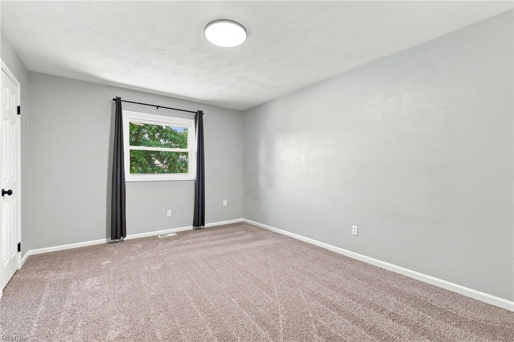 108 Santa Clara Dr Property Photo 28