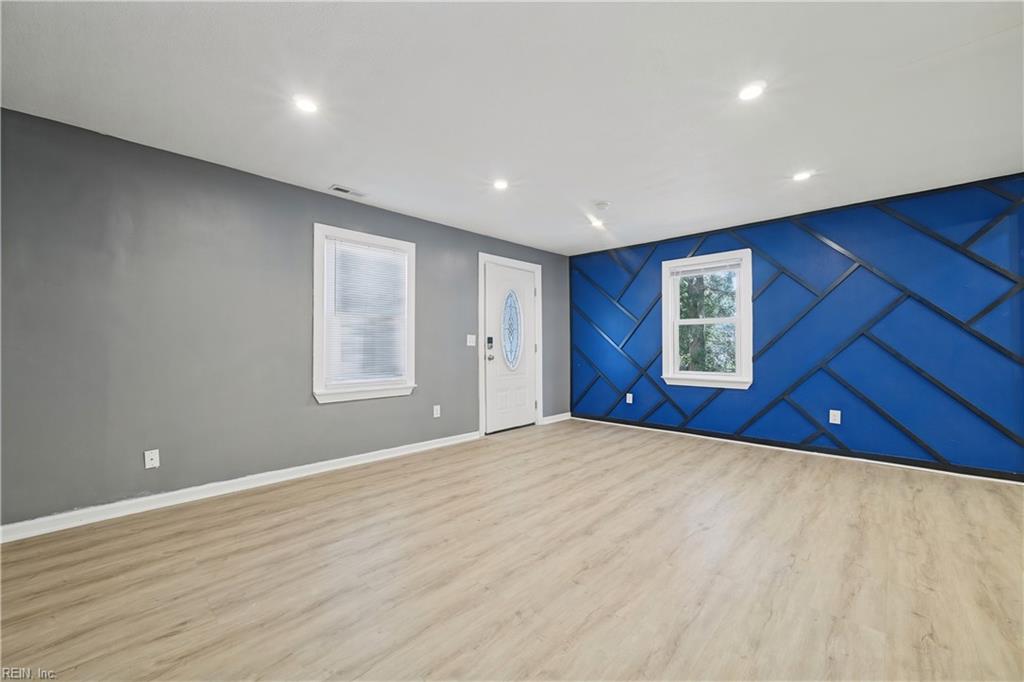8 Mcdonald Rd Property Photo 4