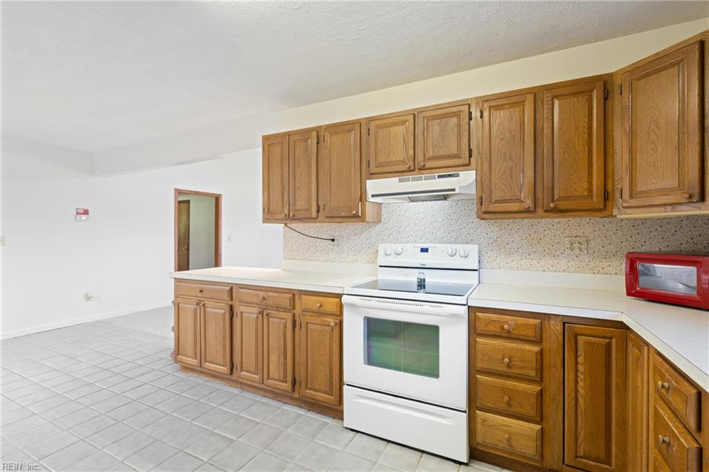 12522 Doles Rd Property Photo 7