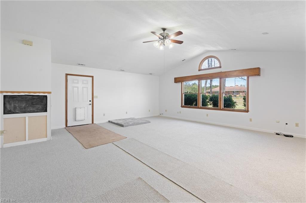 12522 Doles Rd Property Photo 12