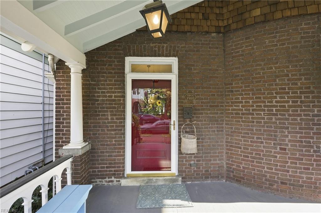535 Hampton Pl Property Photo 7