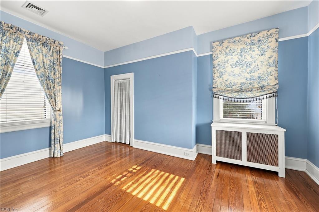 535 Hampton Pl Property Photo 34