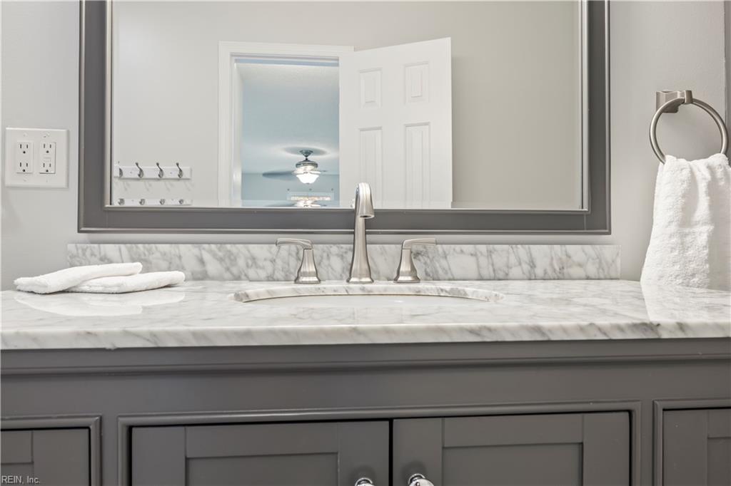 2256 Bartholomews Xing Property Photo 15