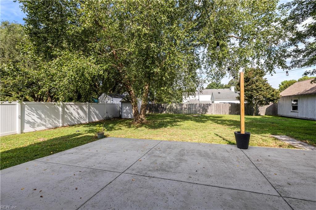 2256 Bartholomews Xing Property Photo 19
