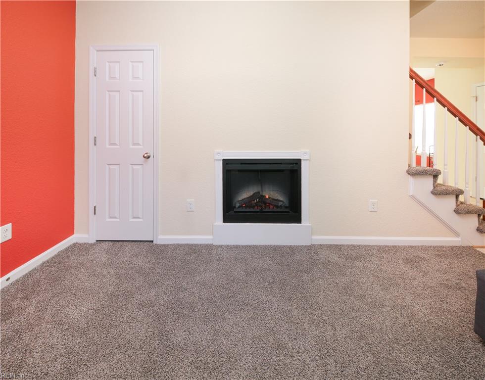2025 Freeney Ave Property Photo 8