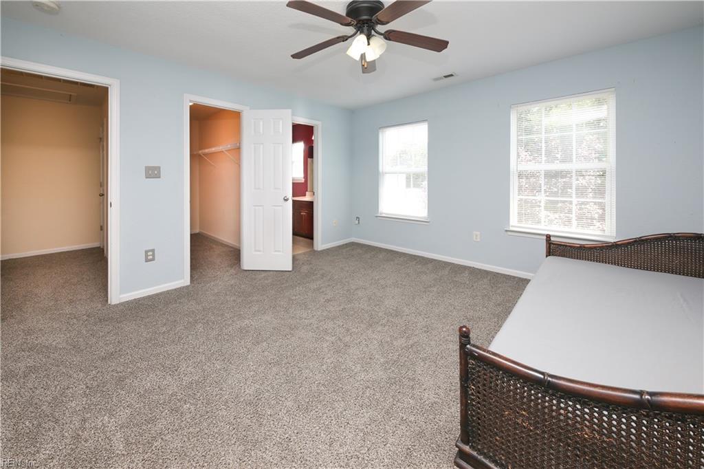 2025 Freeney Ave Property Photo 13