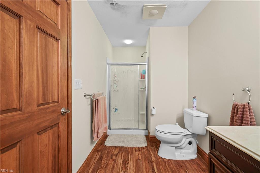 207 Megan Loop S Property Photo 33