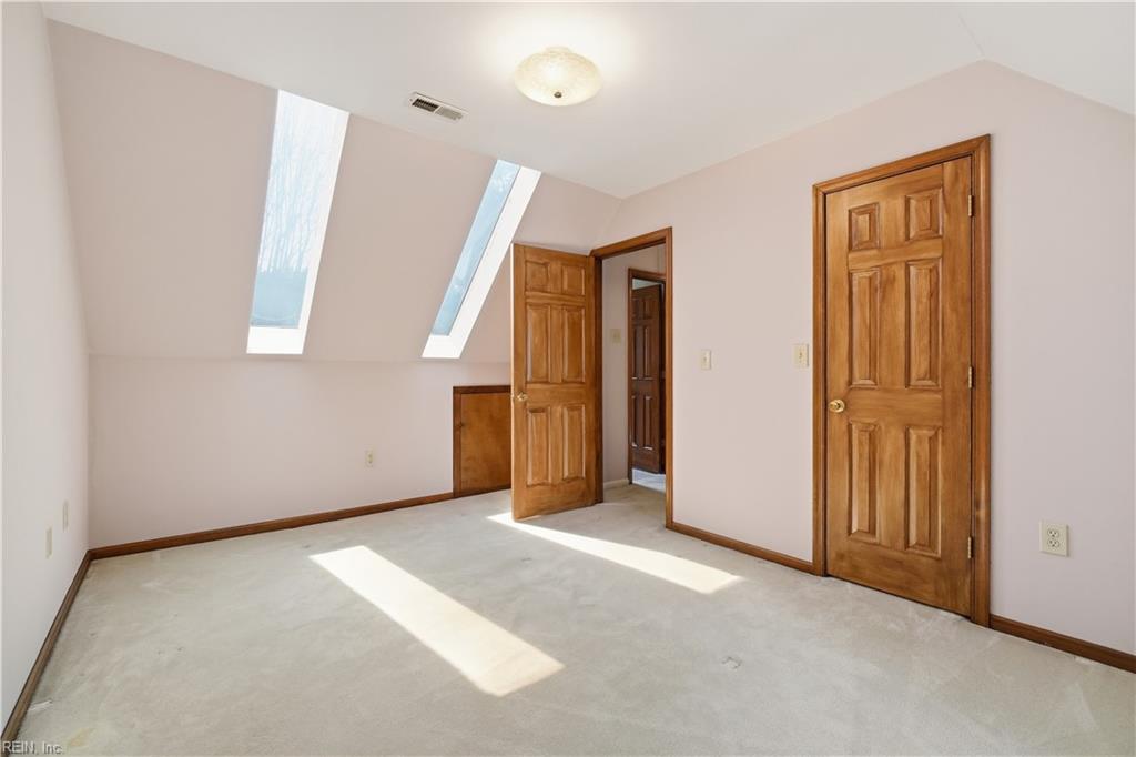 934 Ferryman Quay Property Photo 30