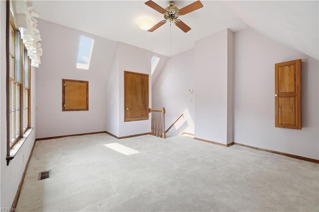 934 Ferryman Quay Property Photo 32