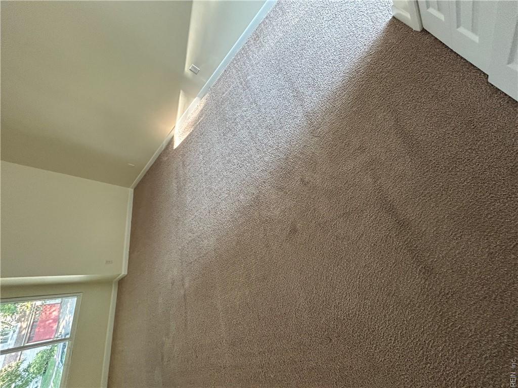 3320 Barberry Ln Property Photo 15