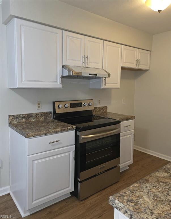 1063 Still Harbor Cir Property Photo 3