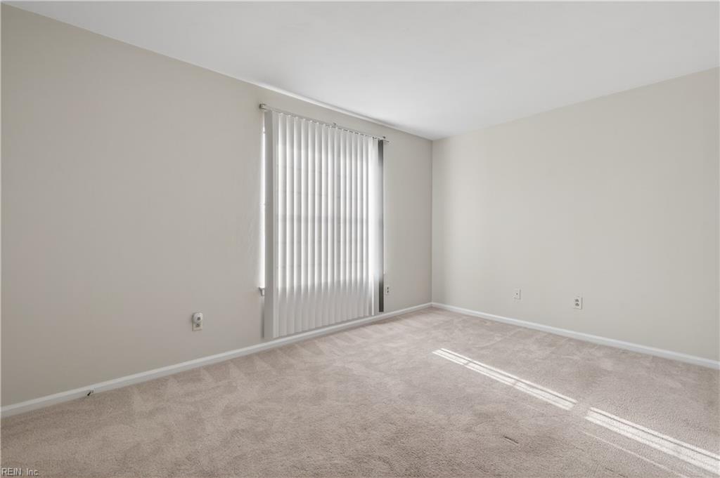 1063 Still Harbor Cir Property Photo 14