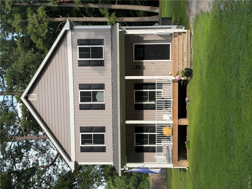 329 Forest Ave Property Photo 1