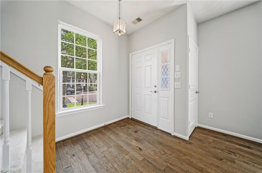5254 Moreland St Property Photo 9