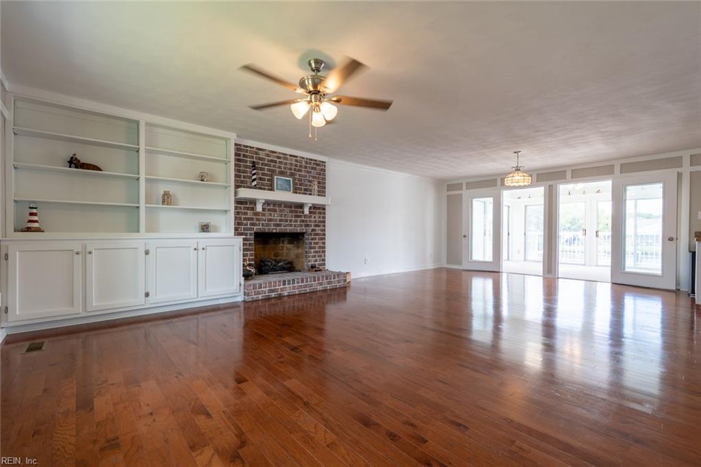 729 Wood Duck Ln Property Photo 4