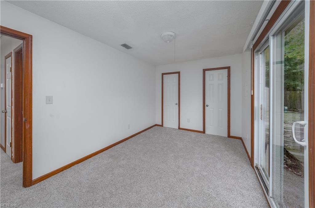 1912 Tibbetstown Dr Property Photo 23