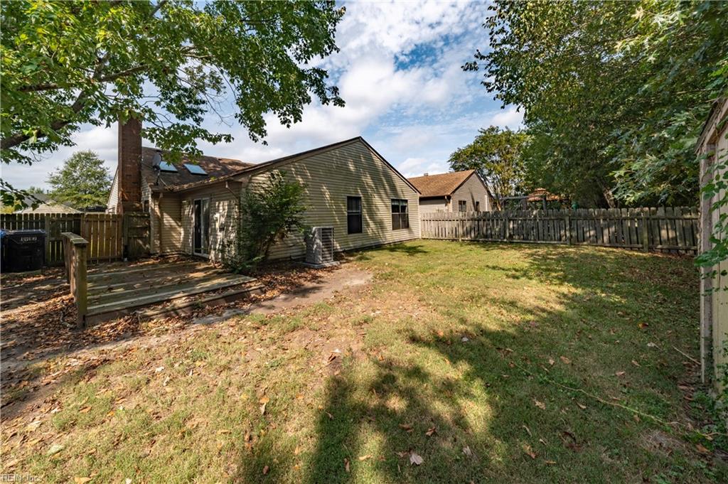 1912 Tibbetstown Dr Property Photo 35