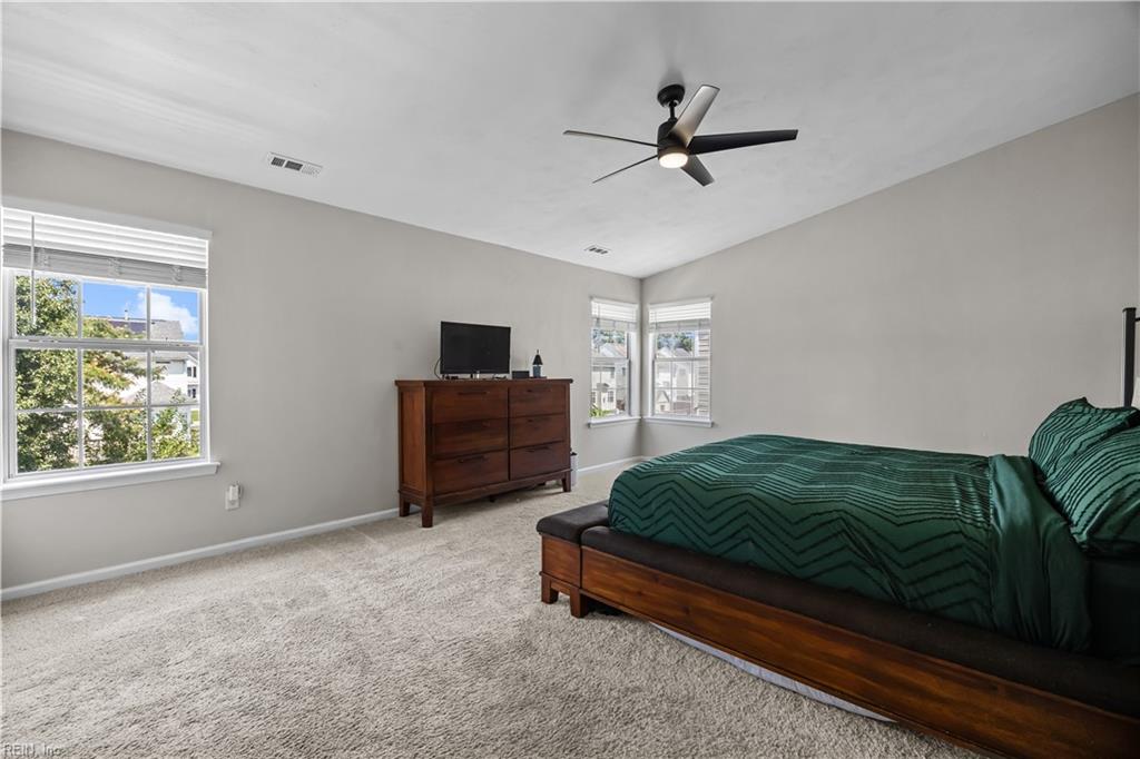 210 Dunn St Property Photo 20