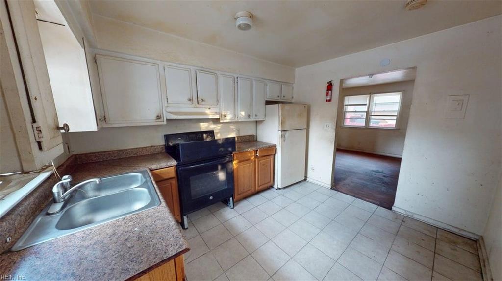 1252 Norview Ave Property Photo 9