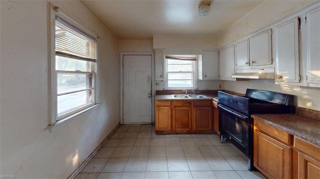 1252 Norview Ave Property Photo 28