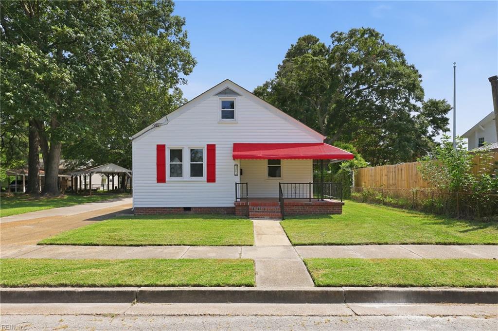 4861 Elmhurst Ave AVE Property Photo 1