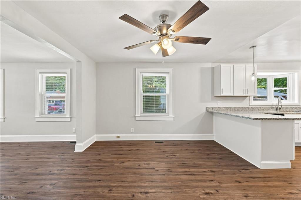 4861 Elmhurst Ave Ave Property Photo 6