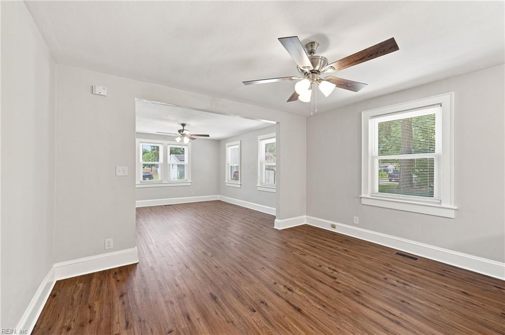4861 Elmhurst Ave Ave Property Photo 7