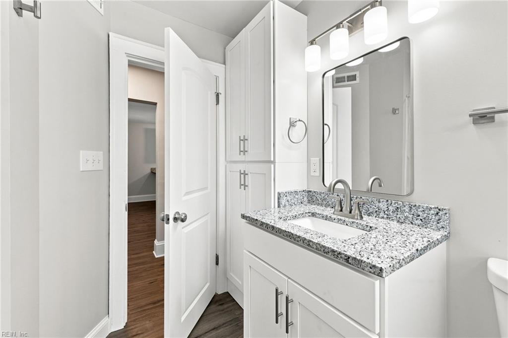 4861 Elmhurst Ave Ave Property Photo 15