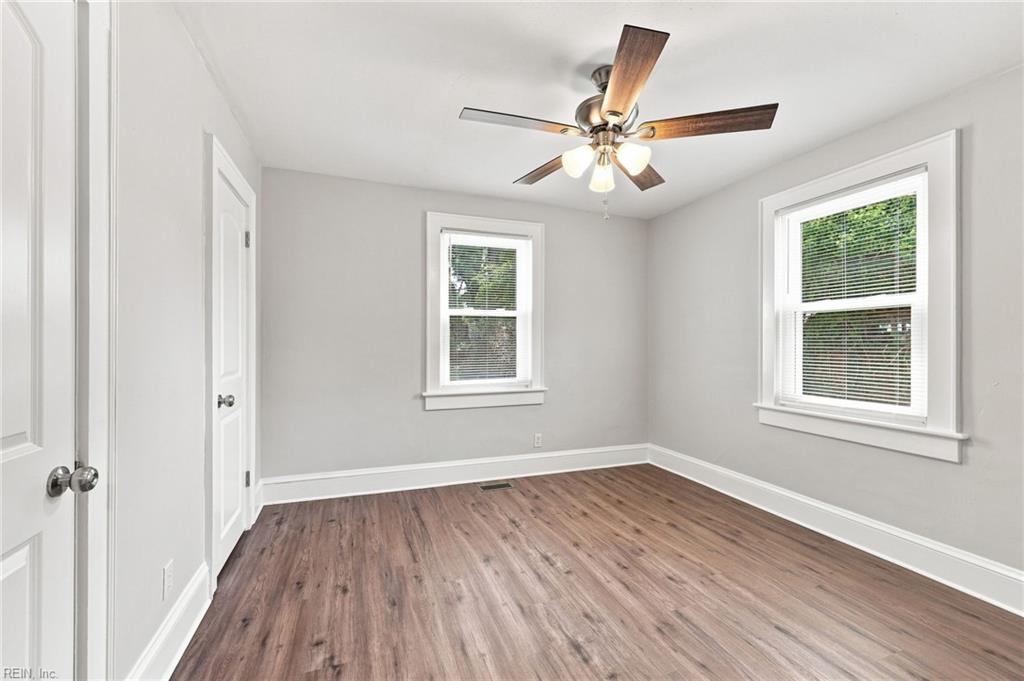 4861 Elmhurst Ave Ave Property Photo 18