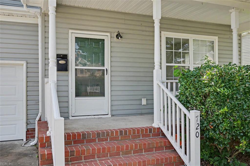 720 27th St Property Photo 5