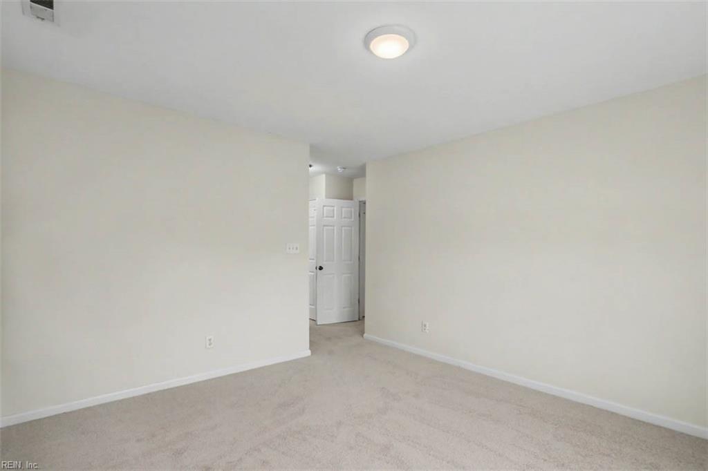 720 27th St Property Photo 26