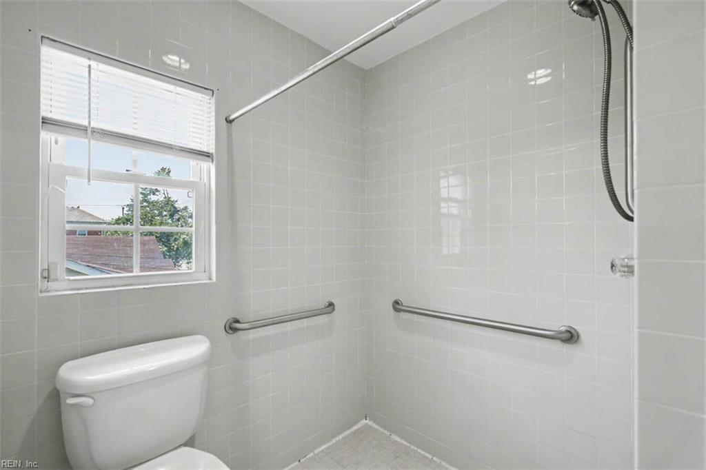 720 27th St Property Photo 31