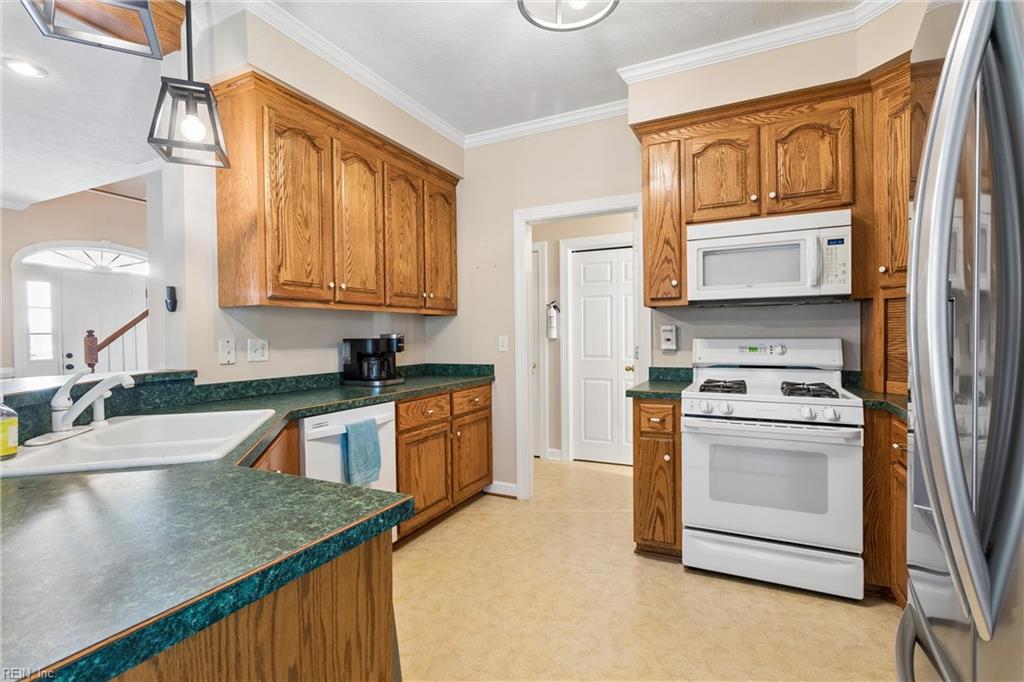 4120 Park St Property Photo 17