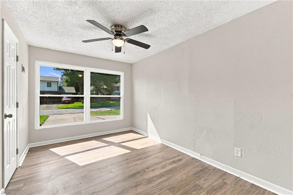 4960 Westgrove Rd Property Photo 15