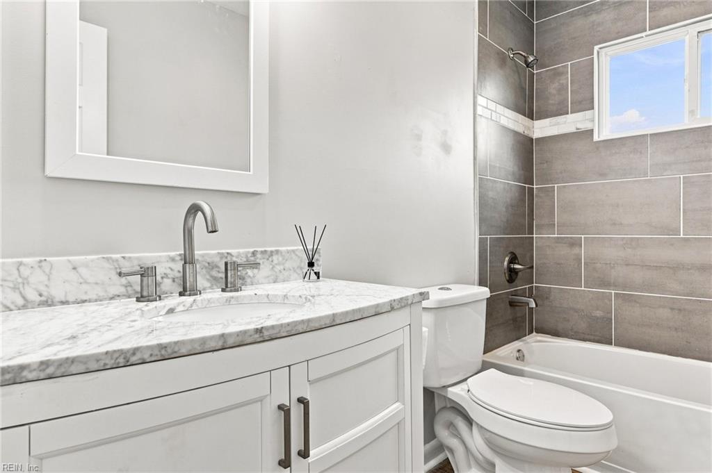 4960 Westgrove Rd Property Photo 19