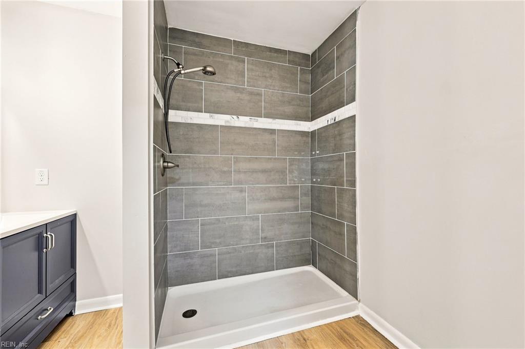 4960 Westgrove Rd Property Photo 24