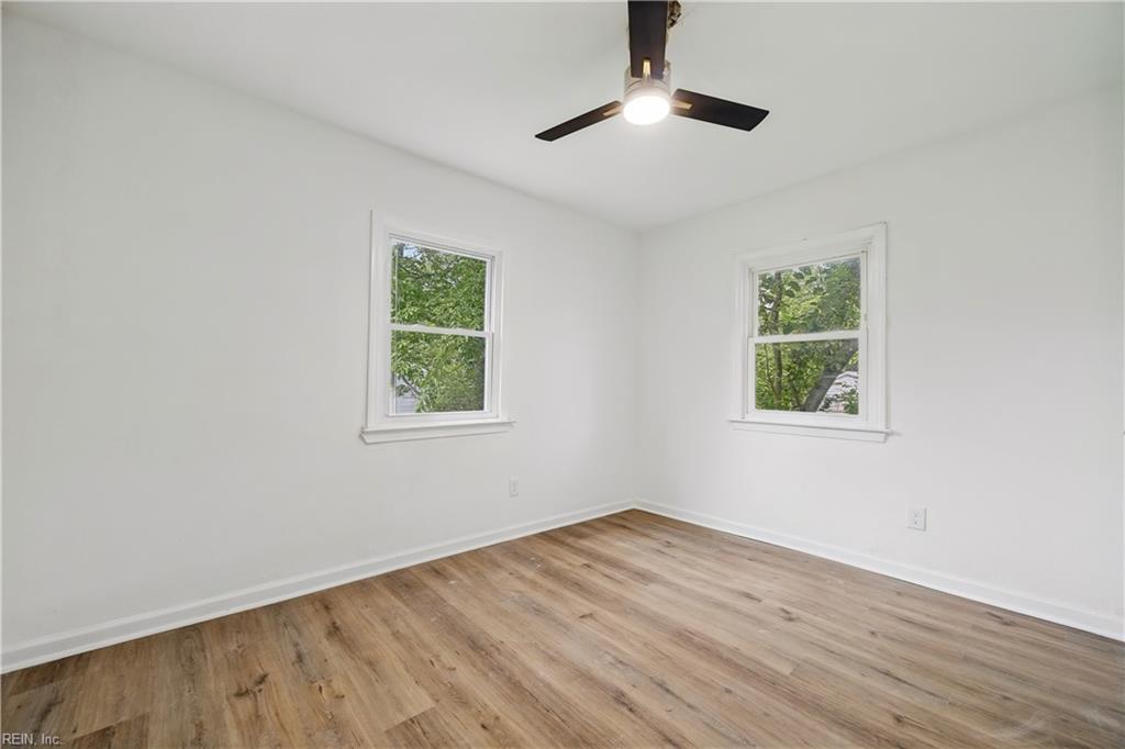 123 Ash Ave Property Photo 13