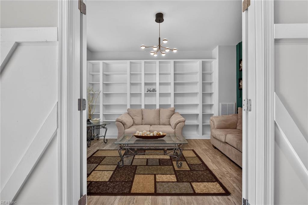 131 American Way Property Photo 5