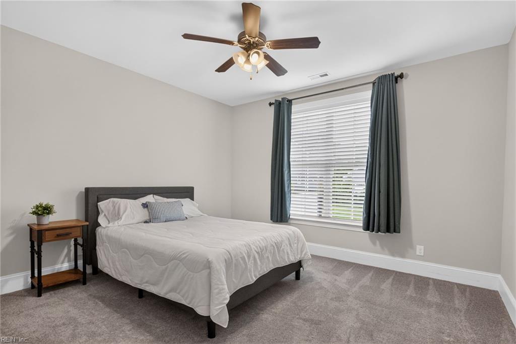 92 Richmond Way Property Photo 22