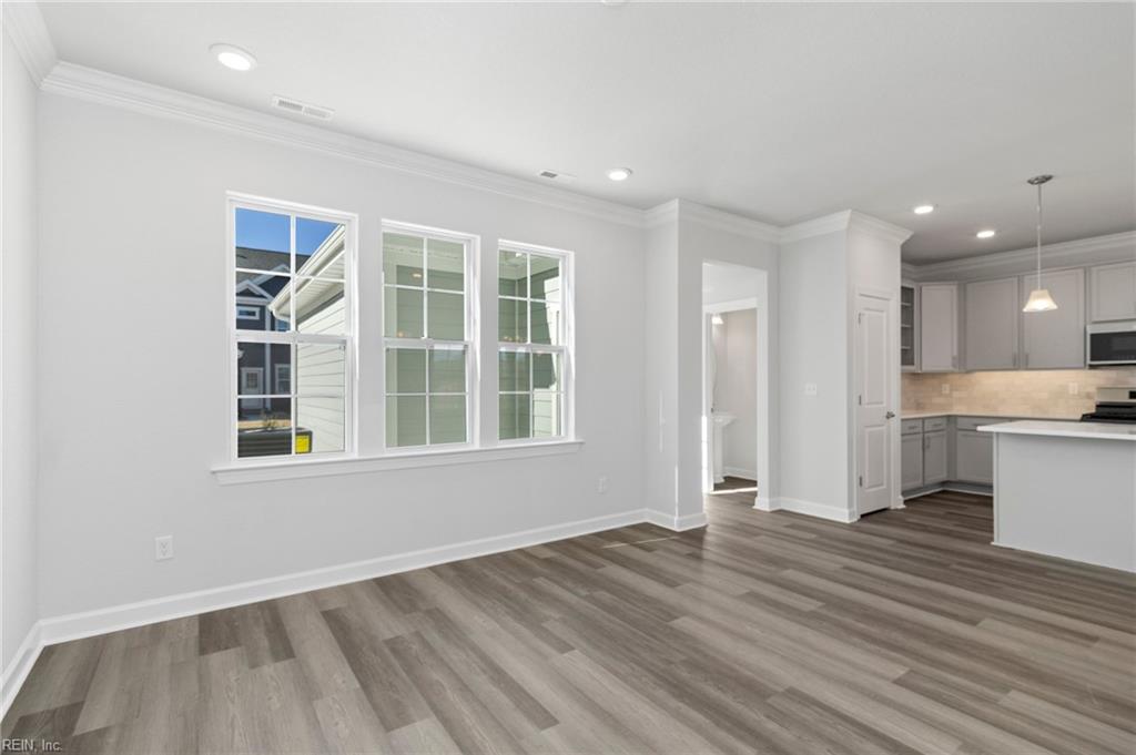 5025 Duxbury Rd Property Photo 11