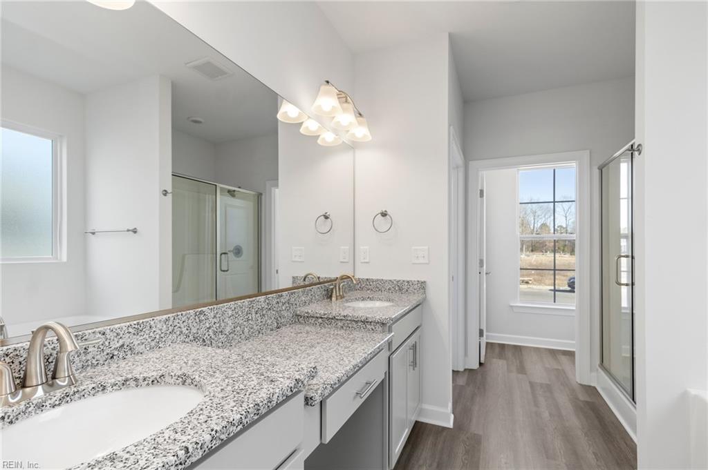 5025 Duxbury Rd Property Photo 16