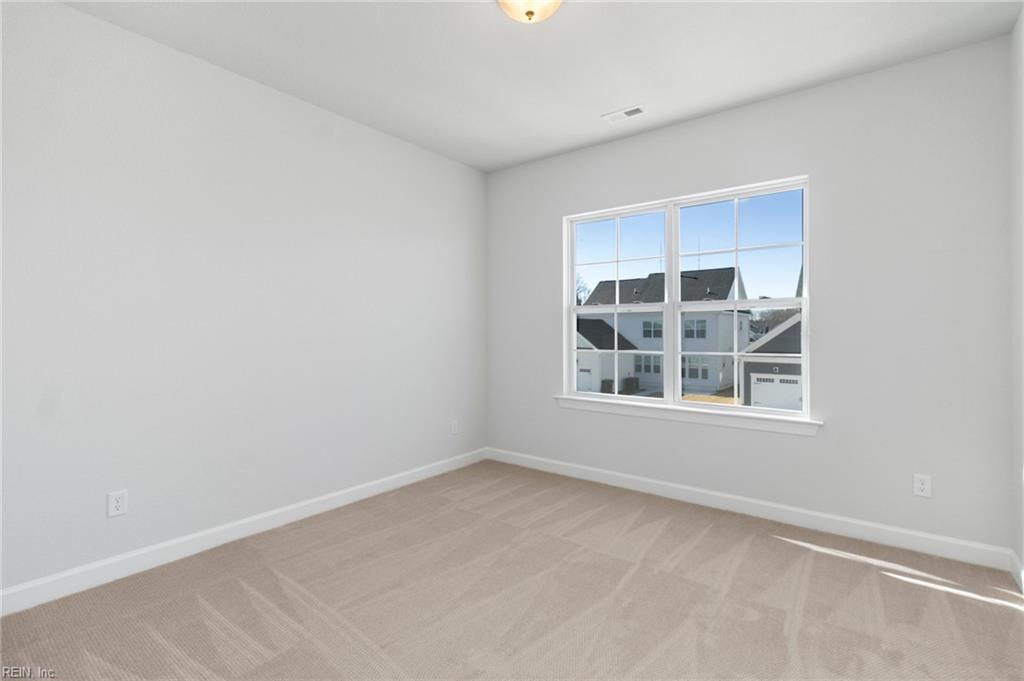 5025 Duxbury Rd Property Photo 22