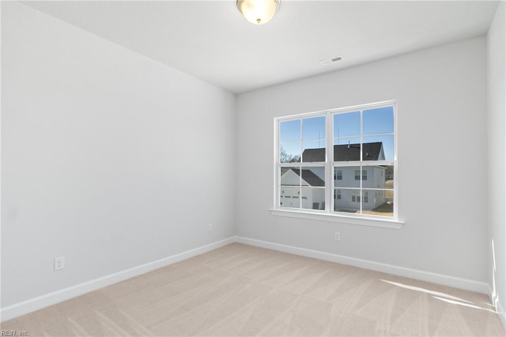 5025 Duxbury Rd Property Photo 23
