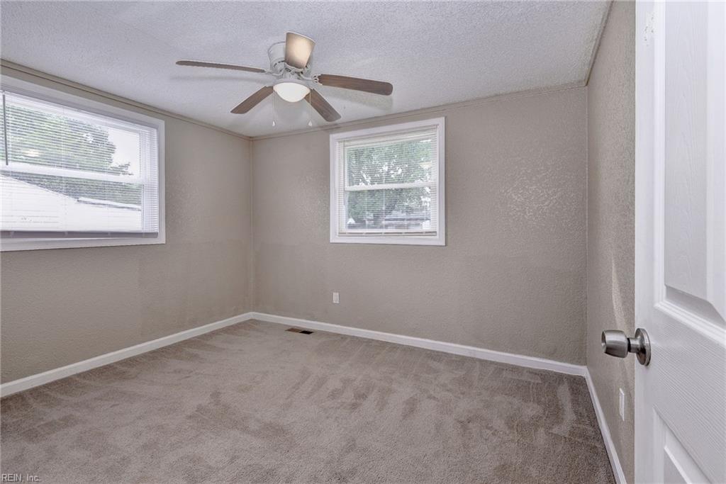 1926 Demetro Dr Property Photo 21