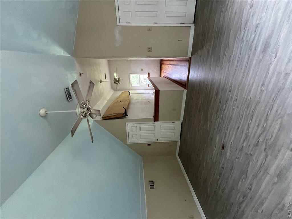 4745 Sondej Ave Property Photo 8