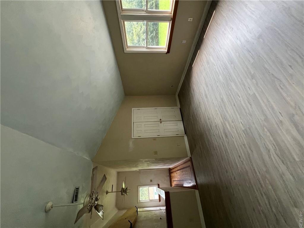 4745 Sondej Ave Property Photo 9