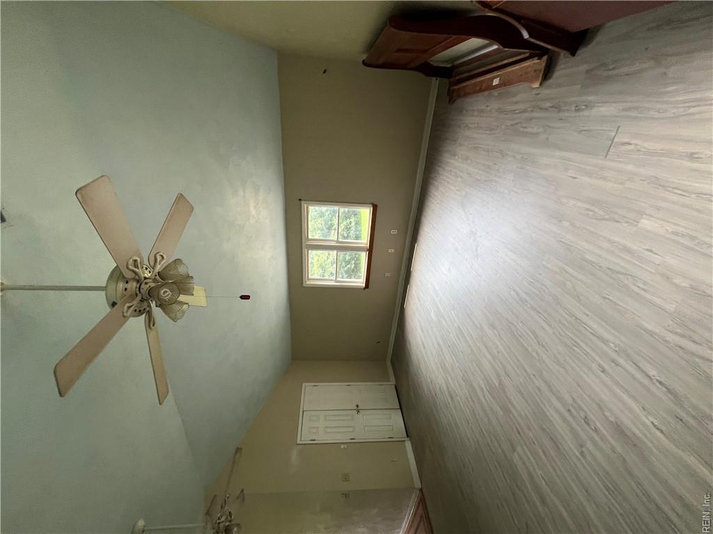 4745 Sondej Ave Property Photo 10